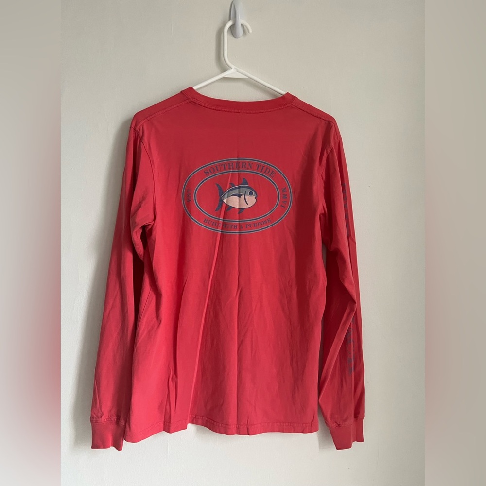 SMALL southern tide the skipjack long sleeve tee top shirt men’s fish red size